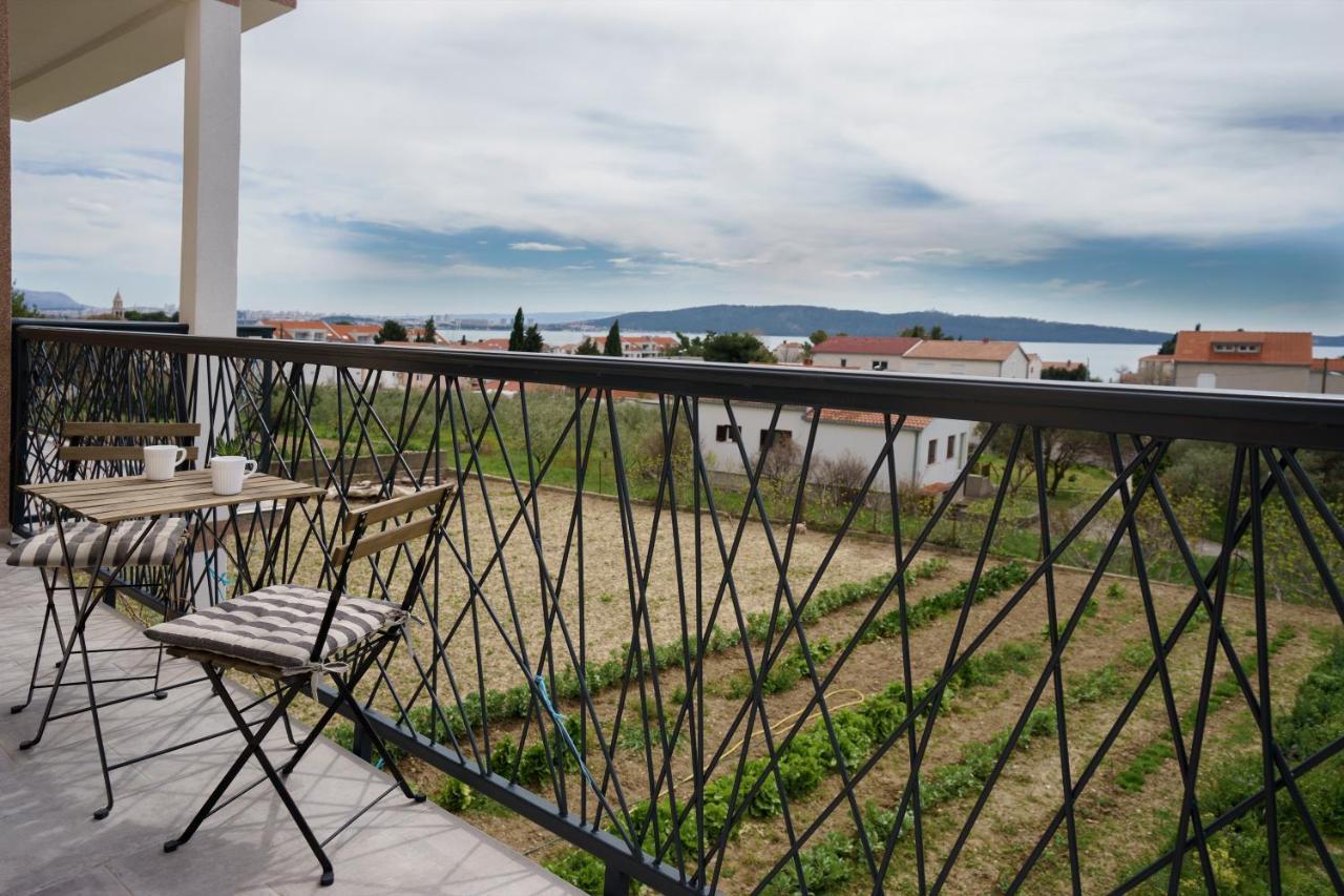 4-Star Apartments Bianco Kaštela エクステリア 写真