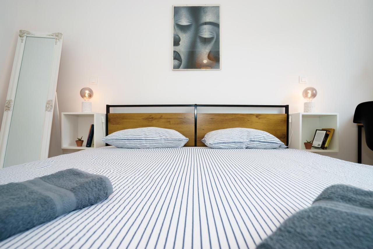 4-Star Apartments Bianco Kaštela エクステリア 写真