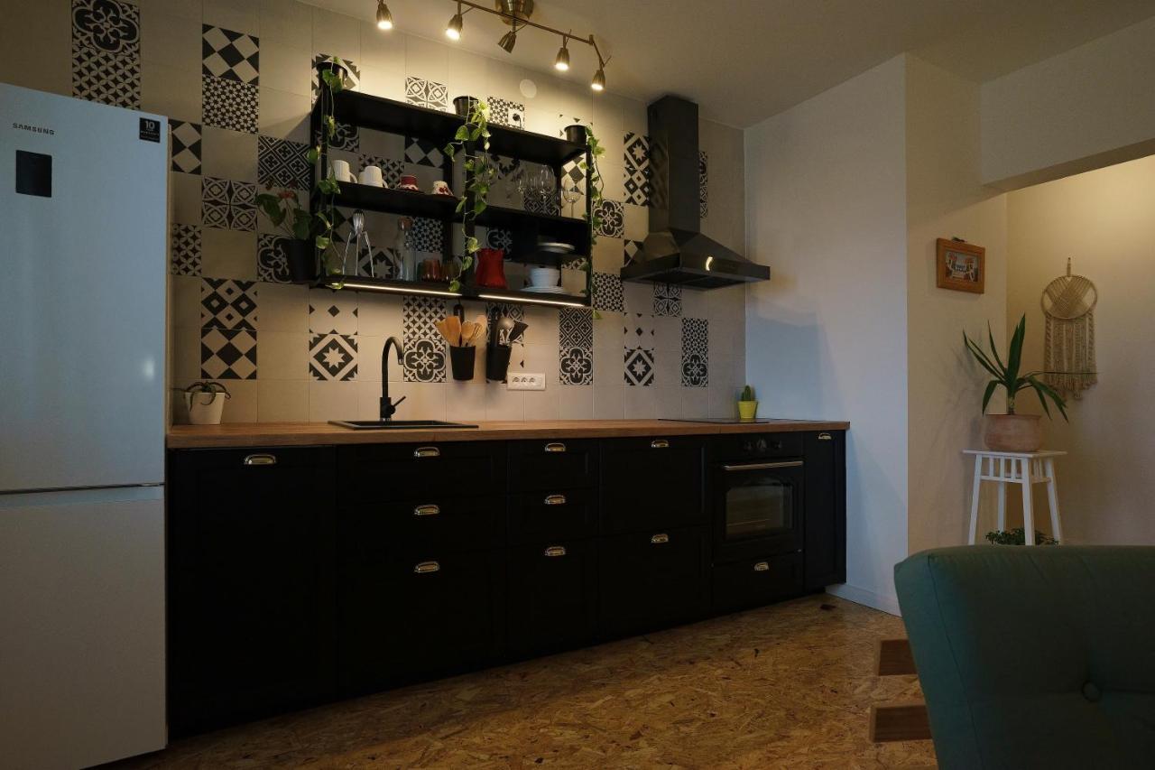 4-Star Apartments Bianco Kaštela エクステリア 写真