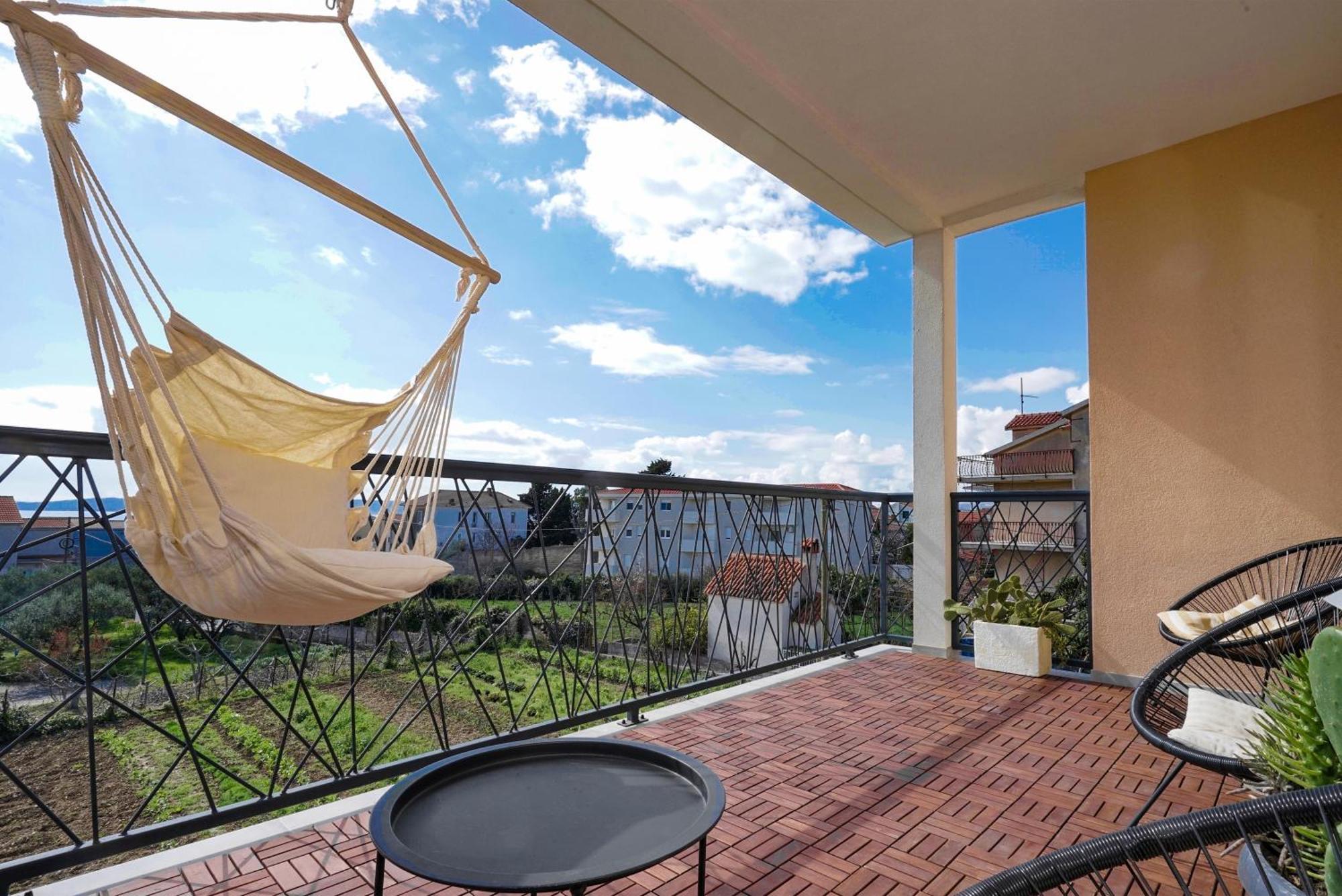 4-Star Apartments Bianco Kaštela エクステリア 写真