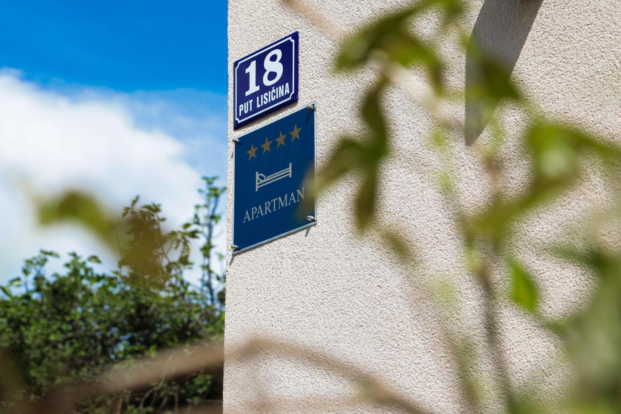 4-Star Apartments Bianco Kaštela エクステリア 写真