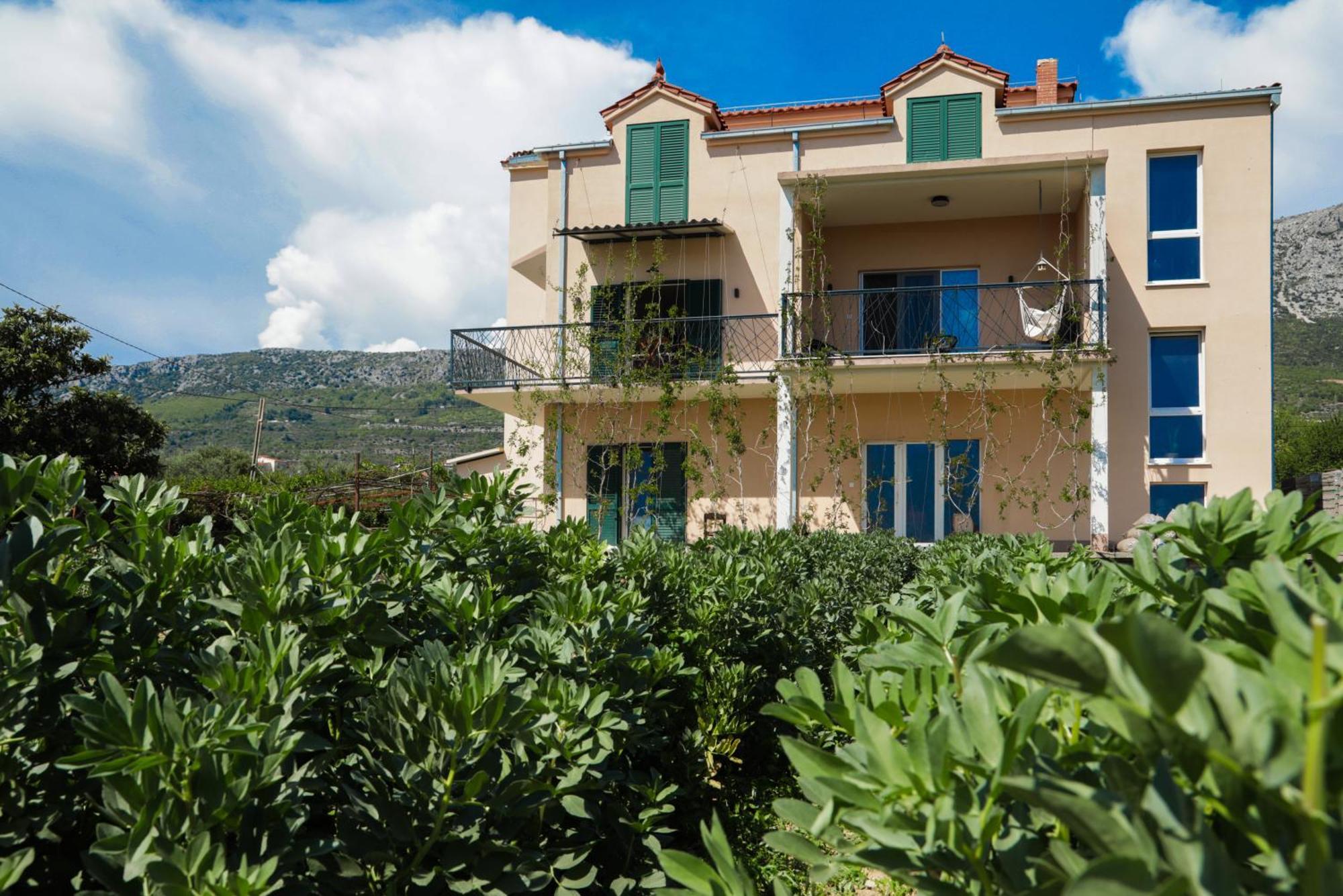 4-Star Apartments Bianco Kaštela エクステリア 写真
