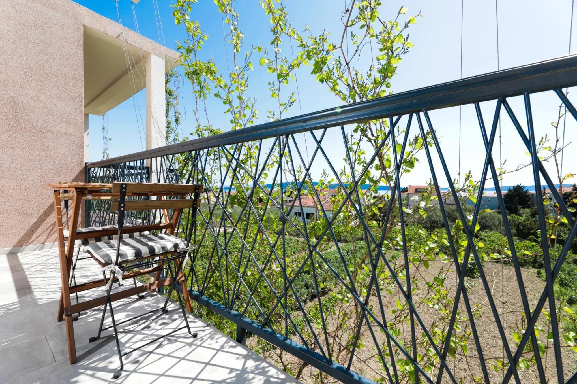 4-Star Apartments Bianco Kaštela エクステリア 写真