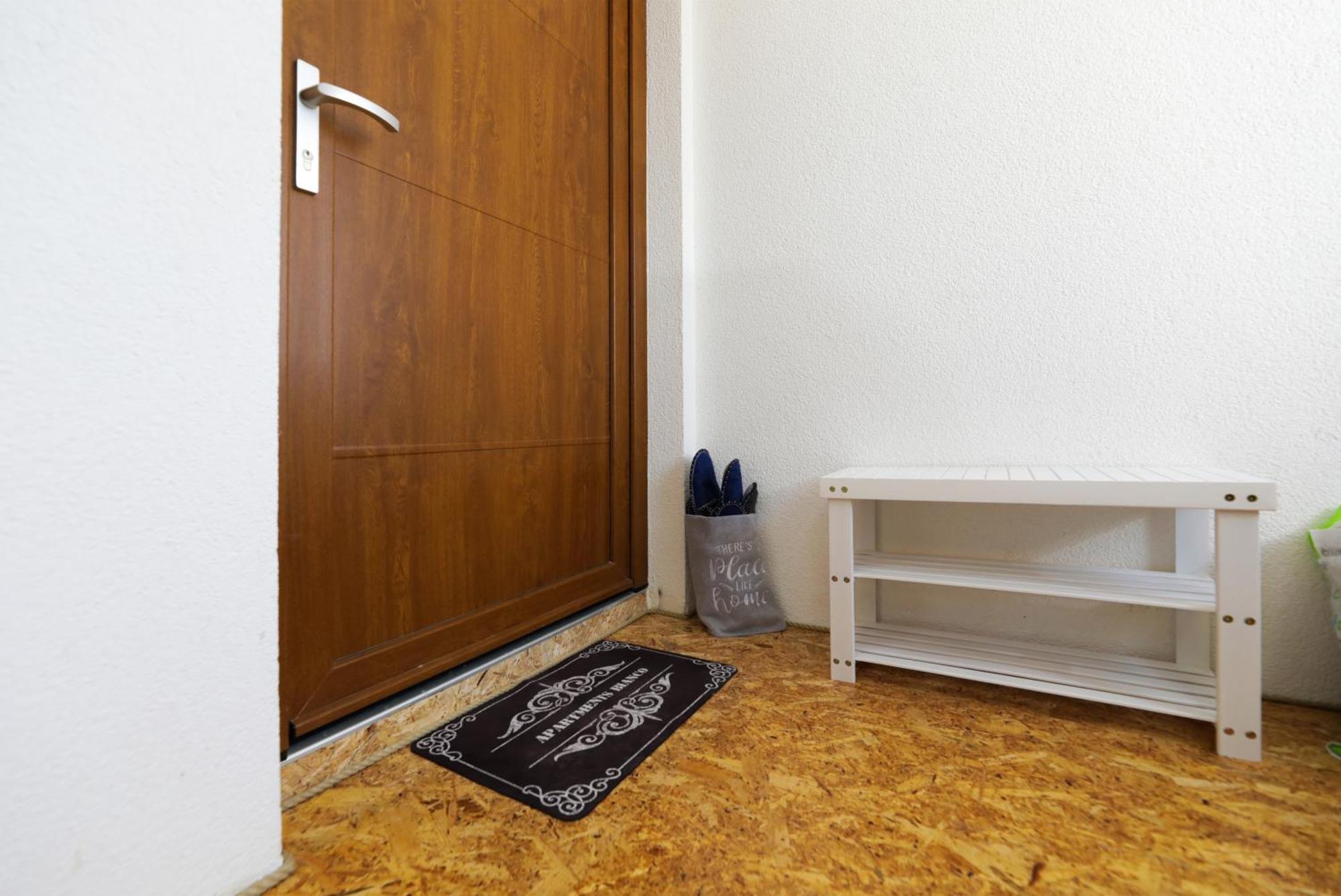 4-Star Apartments Bianco Kaštela エクステリア 写真