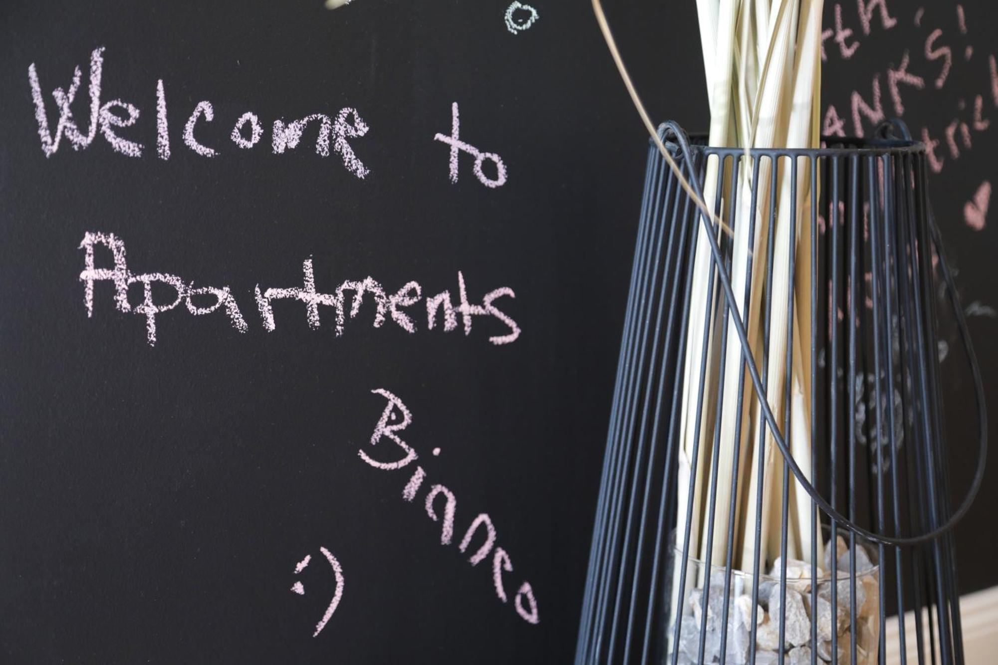 4-Star Apartments Bianco Kaštela エクステリア 写真